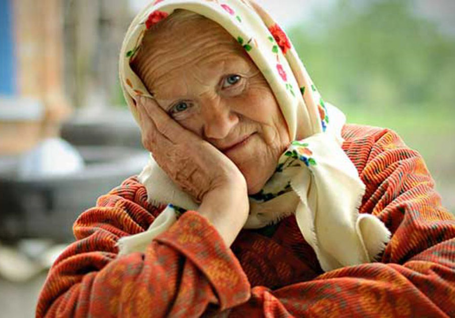 Одесский полицейский вымогал взятку из-за болезни своей бабушки