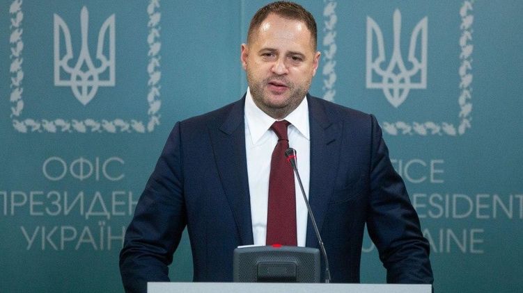 По за політикою, кажете? ДБР відмовилося надати інформацію про допит Єрмака