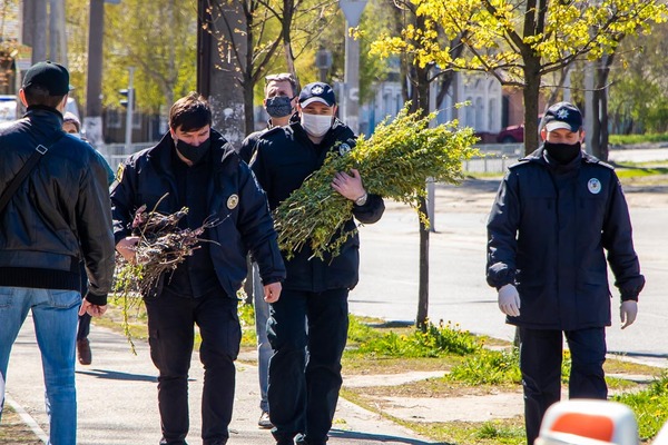 Троих священников оштрафовали за нарушения в Вербное воскресенье