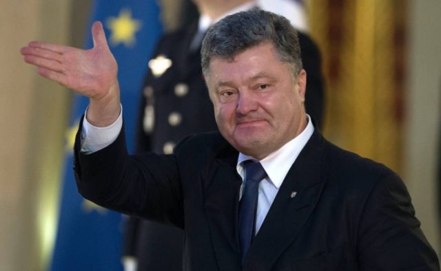 Порошенко на допит не прийде, ДБР погрожує приводом