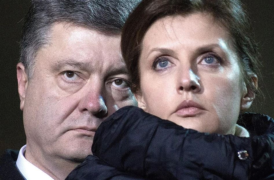 Порошенко сховався за дружиною - повістку отримала вона