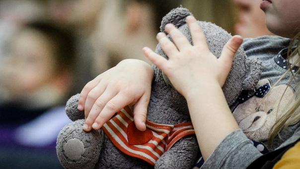 Житель Николаева несколько лет подряд развращал маленькую дочь