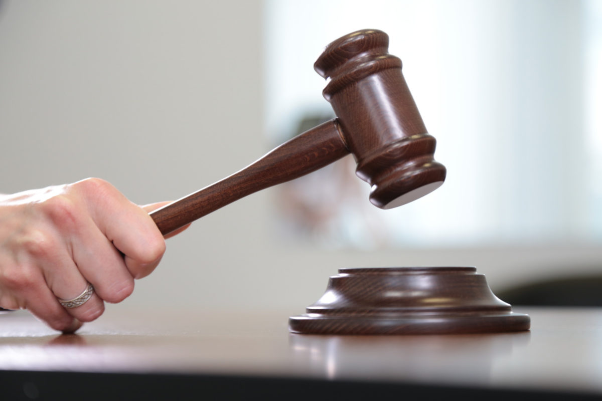 Суд призначив для учасника 