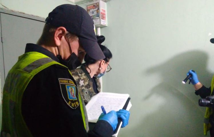 В Киеве отец зарезал сына