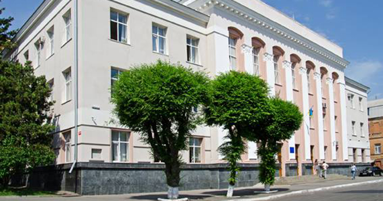 У Вінниці суд виправдав вчительку, що обвинувачується в поширенні чуток про коронавірус