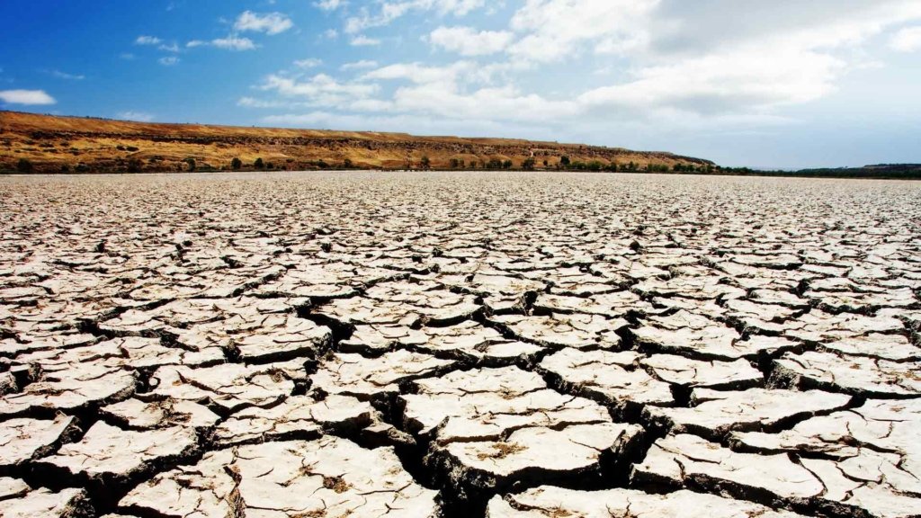 Україна не дасть воду Криму, поки його анексує Росія
