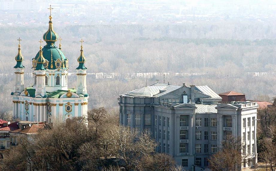 Музеї стануть підрозділами вишів