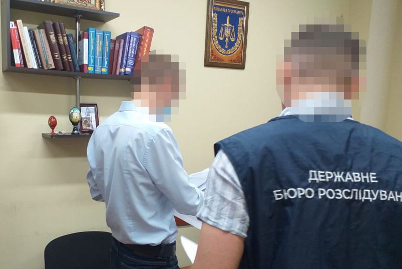 В Киеве следователь потерял изъятые 1 200 000 гривен и сразу уволился