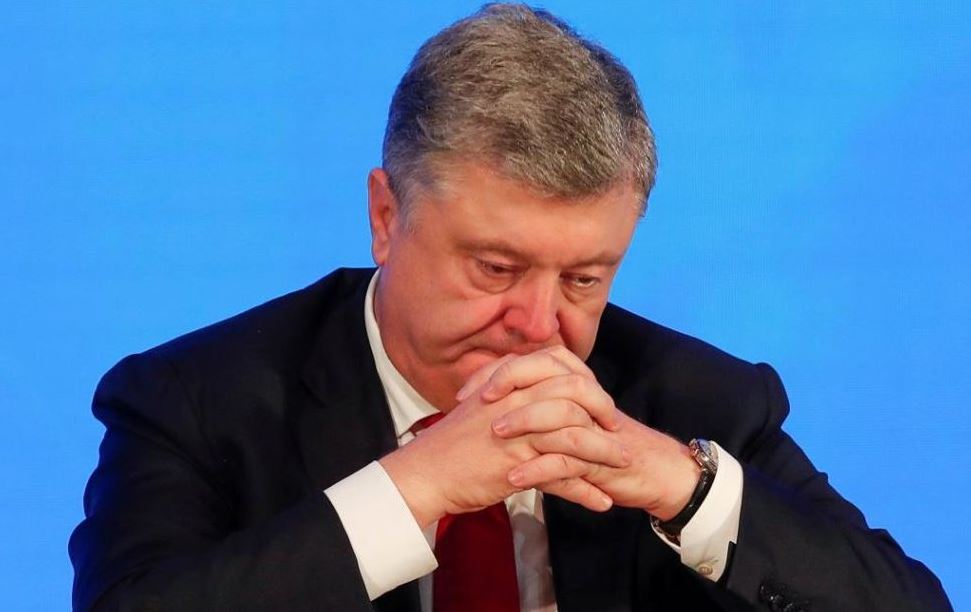 Офіс генпрокурора просить заарештувати Петра Порошенка