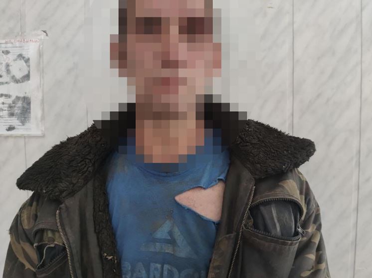 В Запорожской области пьяный отец несколько раз ударил 2-летнего сына ножом