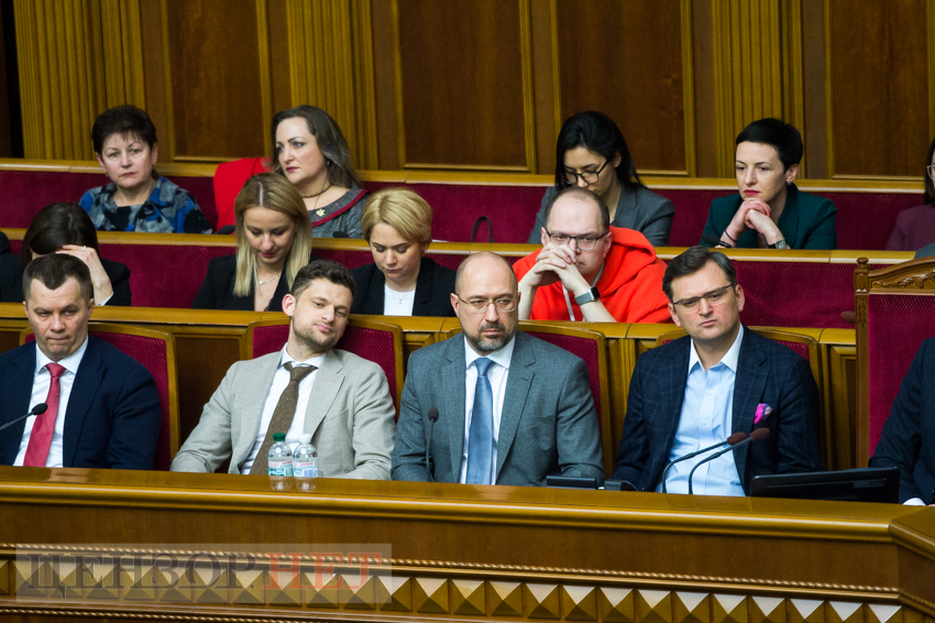Уряд без імунітету: депутати не підтримали програму Кабміну