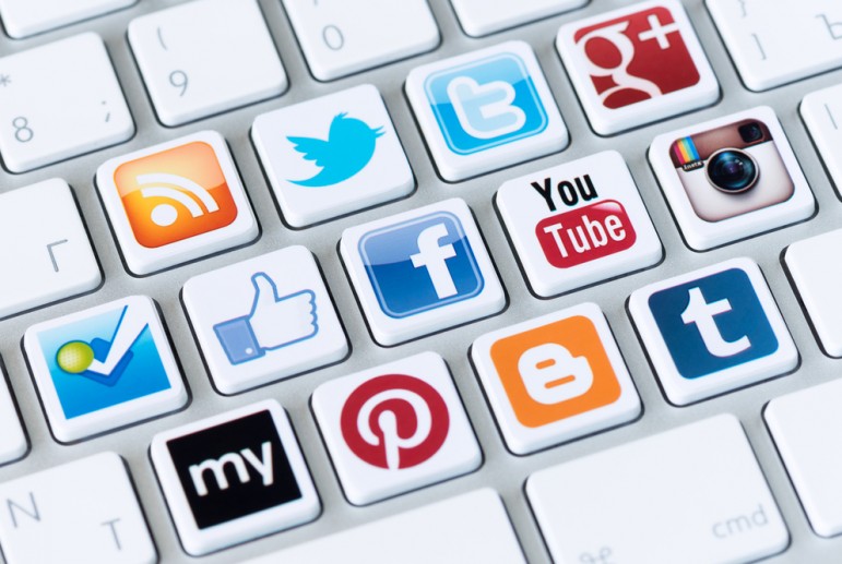 Жительницу Кривого Рога судили за сплетни в Facebook