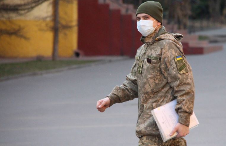 Бухгалтер присвоила более двух миллионов гривен, принадлежавших винницким военным