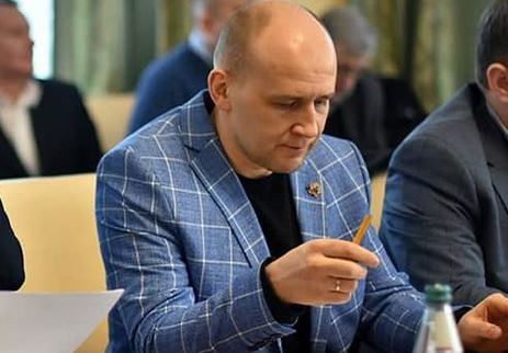 Депутат Заславский рассказал, за что его избили на заправке