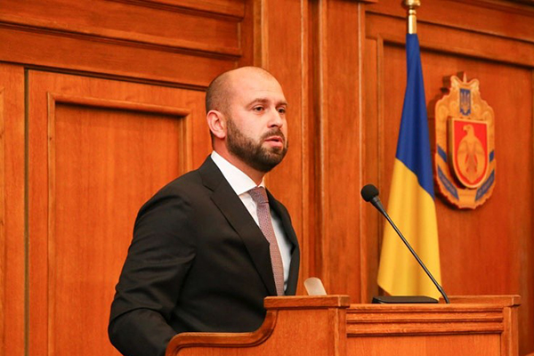 Слідство хоче заарештувати усе майно кіровоградського екс-губернатора