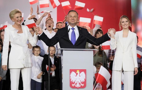 Анджей Дуда переобраний президентом Польщі