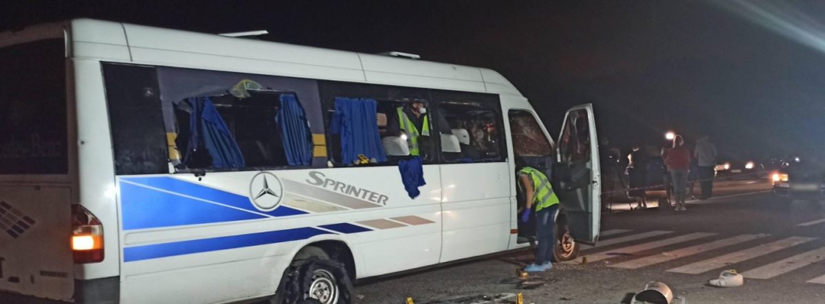 Обстріл автобуса під Харковом: 4 госпіталізовані, 14 - затримано