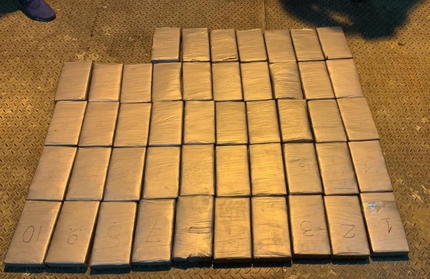 СБУ вилучила на 200 000 000 гривень кокаїну, призначеного для української еліти