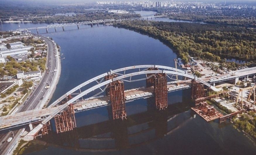 В Киеве среди бела дня украли мост