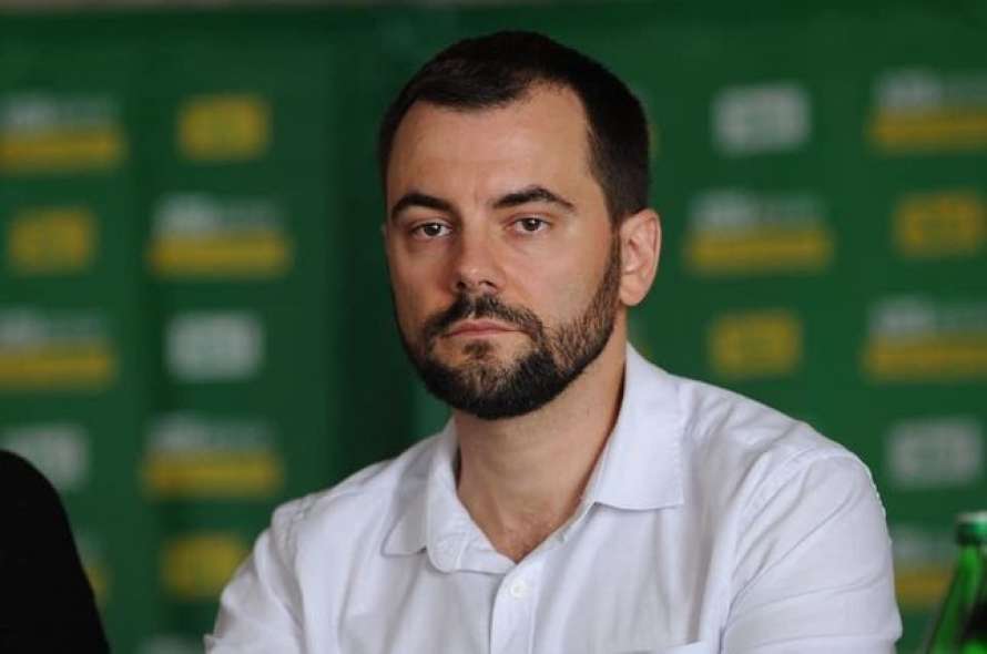 Депутат від «Слуги» проголосував замість Наталії Королевської з ОПЗЖ