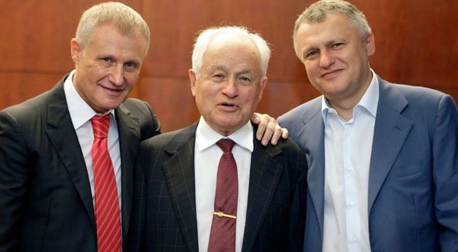 Семья Суркисов установила полный контроль над Акцент-банком