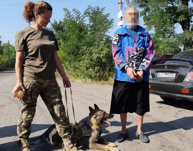 Житель Днепра зарезал 71-летнюю пенсионерку, чтобы надеть ее юбку