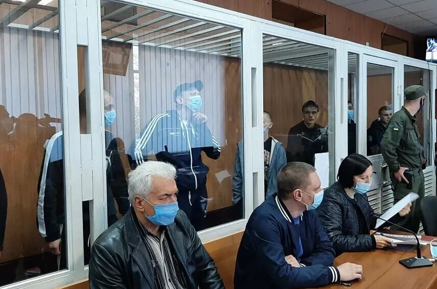 В одесском суде семеро подозреваемых вскрыли себе вены