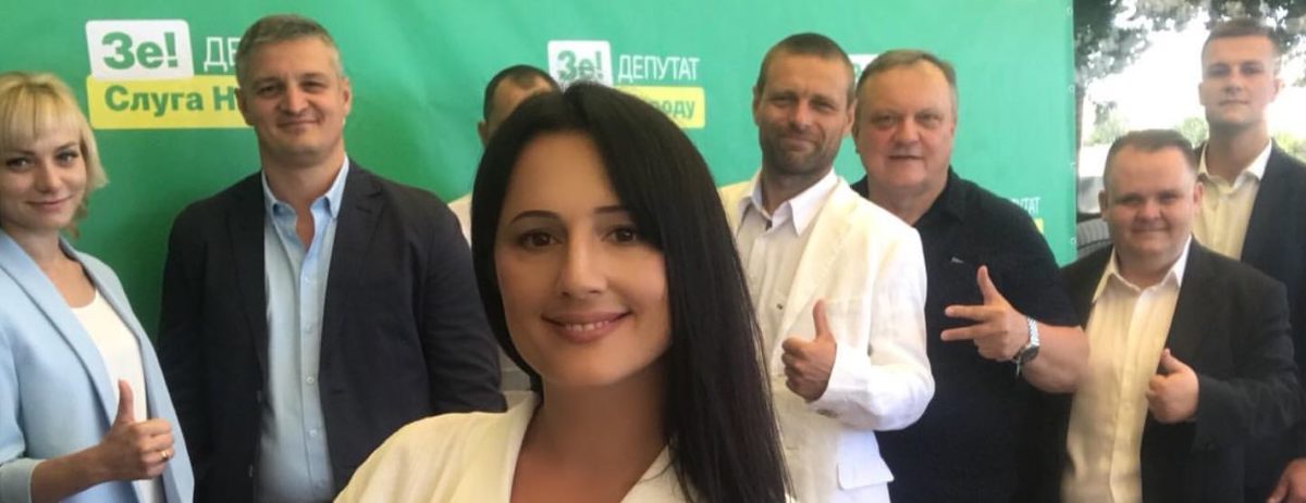 Теща вінницького губернатора і мати нардепа в одній особі погрожувала судді розправою
