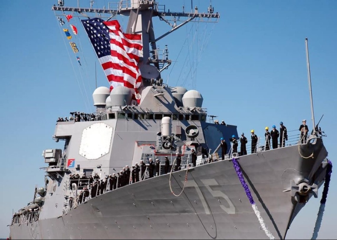 Ракетный эсминец США будет патрулировать Черное море