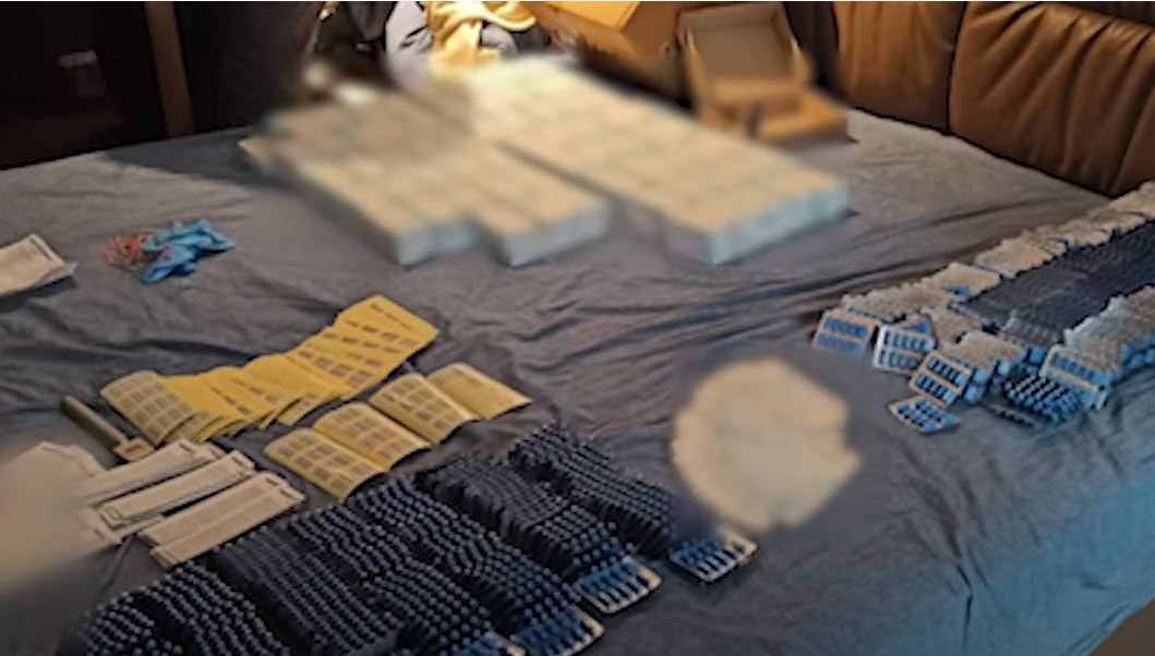 В подвале киевской многоэтажки работал цех по изготовлению поддельных лекарств