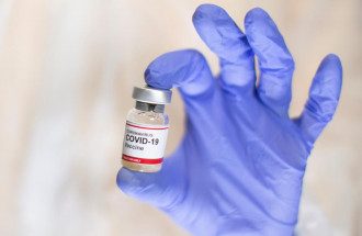 Євросоюз озвучив терміни затвердження вакцини від COVID-19
