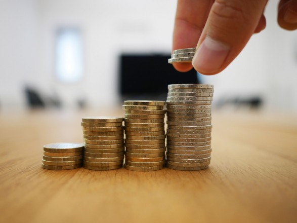 Шмигаль прогнозує, що у 2021 році економіка зросте майже на 5%