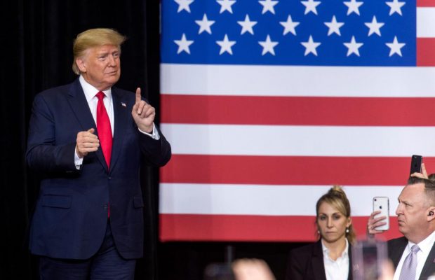 Трамп помиловал фигурантов дела о 