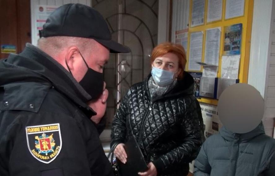 В Запорожье арестована женщина, продавшая сына чужим людям для попрошайничества