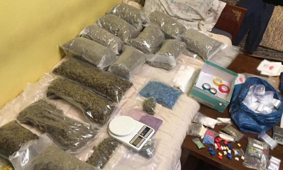 В Запорожье задержали закладчика, получившего по «Новой почте» наркотиков на 11 000 000 гривен