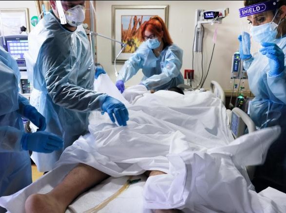 В США заявили о возможном появлении «американского» штамма коронавируса