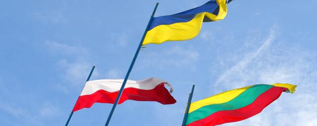 Главы МИД Украины, Литвы и Польши провели заседание 