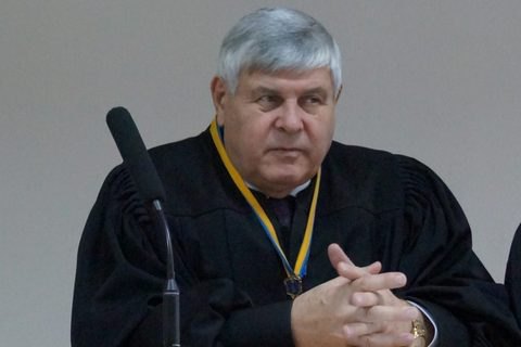Экс-судья Апелляционного суда Черкасской области получил два года тюрьмы за злоупотребления