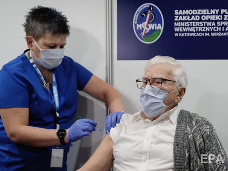 В Польше будут бесплатно вакцинировать граждан Украины