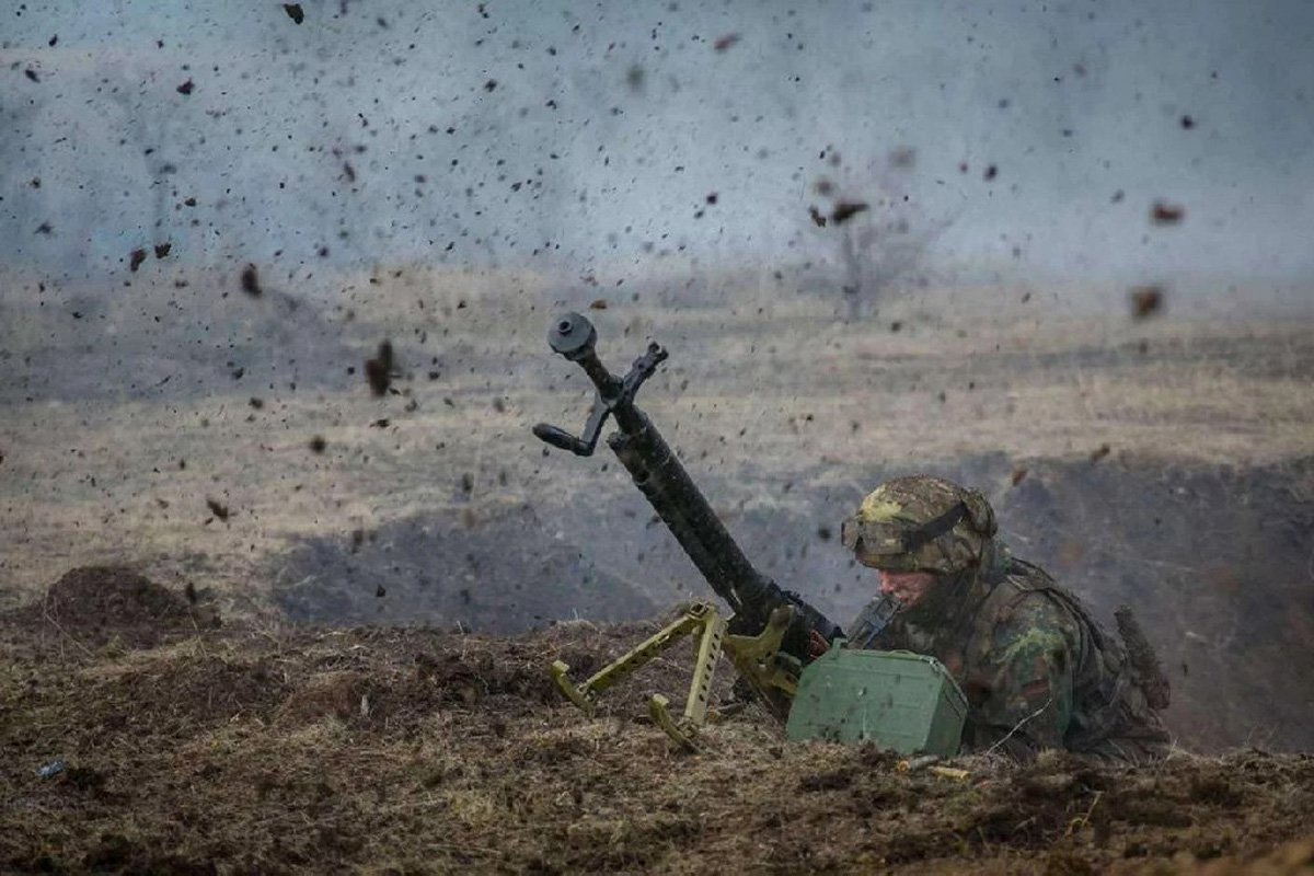 На Донбассе боевики шесть раз открывали огонь: погиб украинский военный