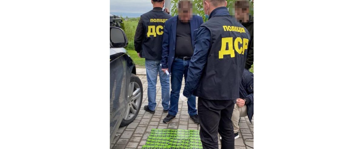 На Ивано-Франковщине чиновник получил взятку двумя тоннами топлива