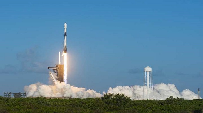 SpaceX вывела на орбиту еще 60 спутников Starlink