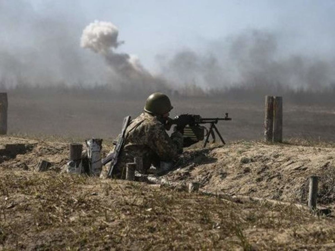 Украинский военный погиб на Донбассе в результате обстрела боевиков — ОТГ Восток