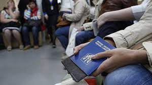 Куди їдуть українські заробітчани. П'ятірка країн, де пропонують зарплату до 75 тис. гривень