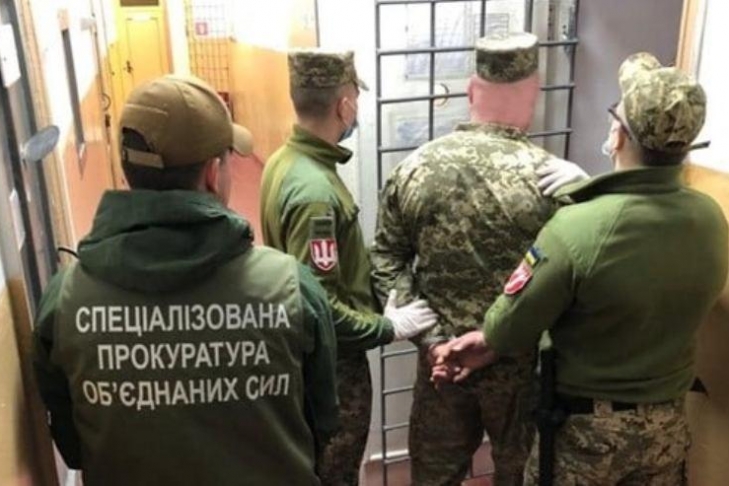АТОшник вымогал $3000 у местного жителя, угрожая расправой