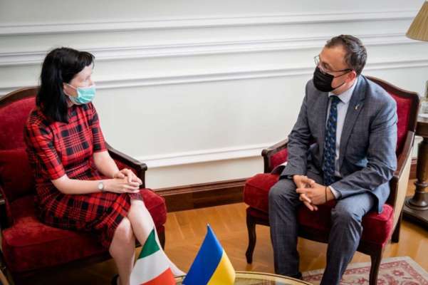 В Украине начало работу посольство Ирландии