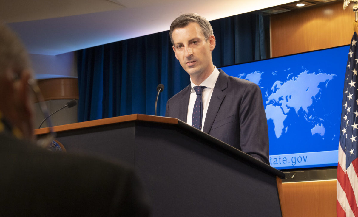 США обещают преследовать причастных к строительству 
