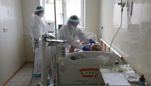 Минздрав выделил больницам еще 1,2 миллиарда на борьбу с COVID-19