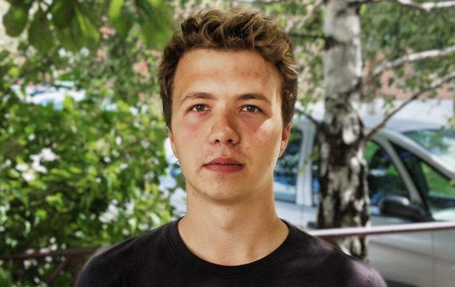 Протасевича і його дівчину перевели під домашній арешт, - BBC